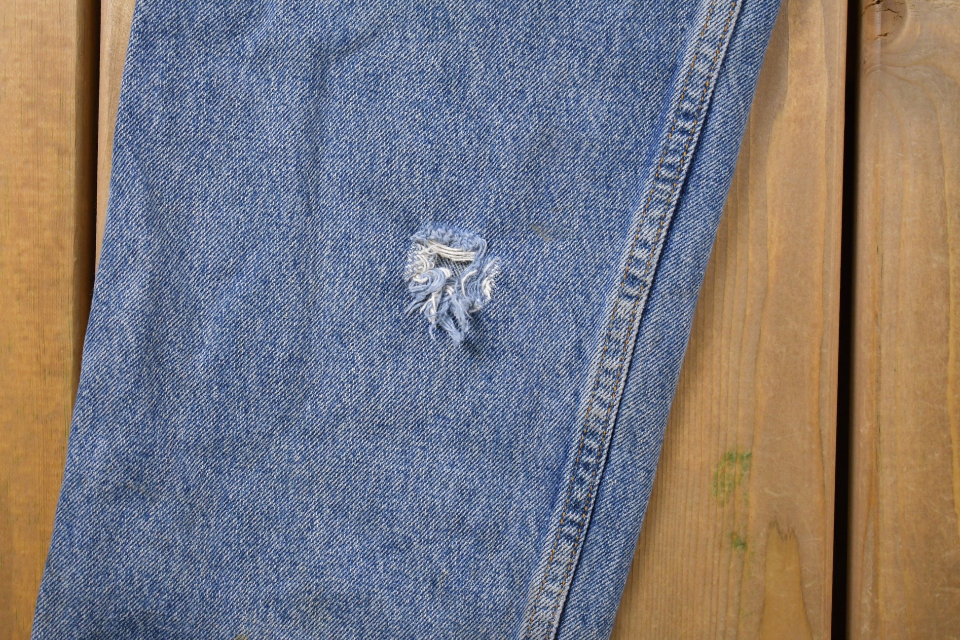 Vintage 1980s Levi's 550 Orange Tab Denim Jeans Size 31 x 30