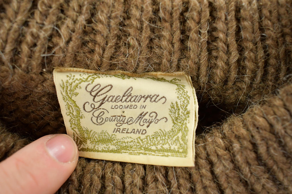 Vintage 1990s Gaeltarra Loomed In County Mayo Ireland 100% Wool Knit Crewneck Sweater