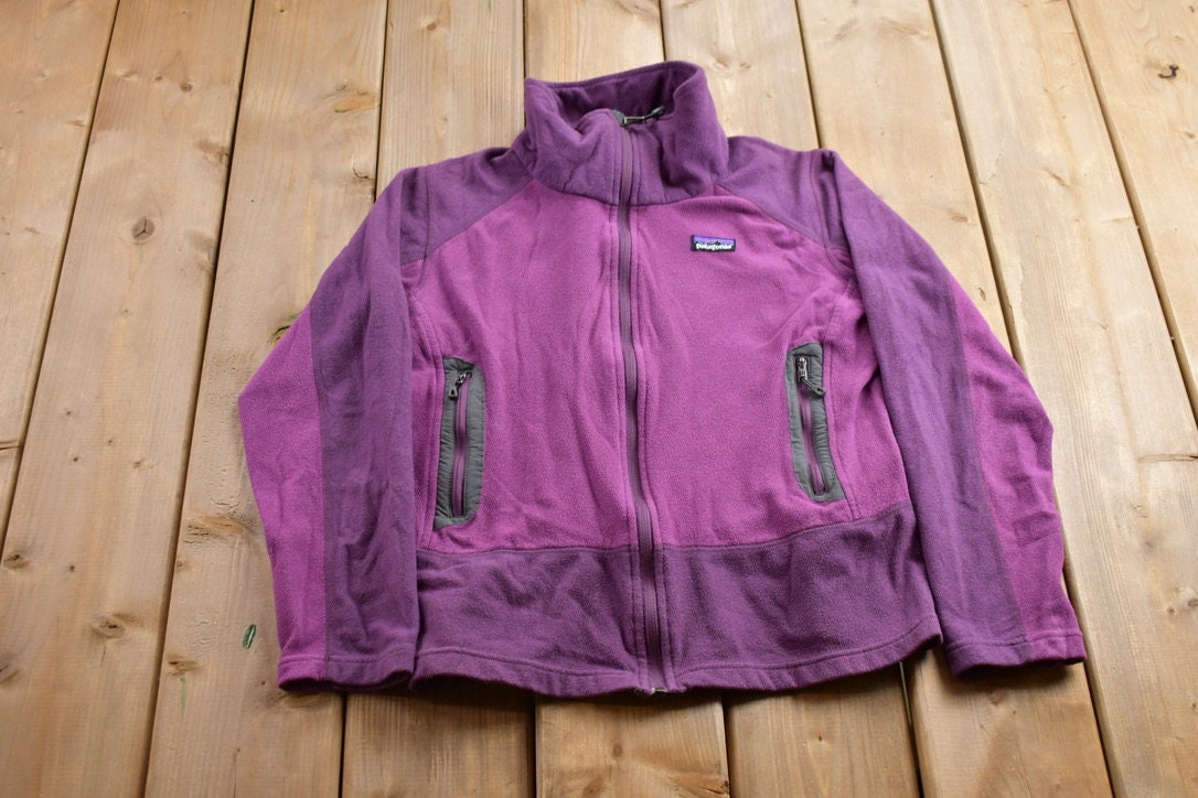 Vintage 1990s Patagonia Purple Fleece Sweater / Outdoorsman / 90s Sweater / Streetwear / Hiking / Fleece Zip up / Patagonia Vintage