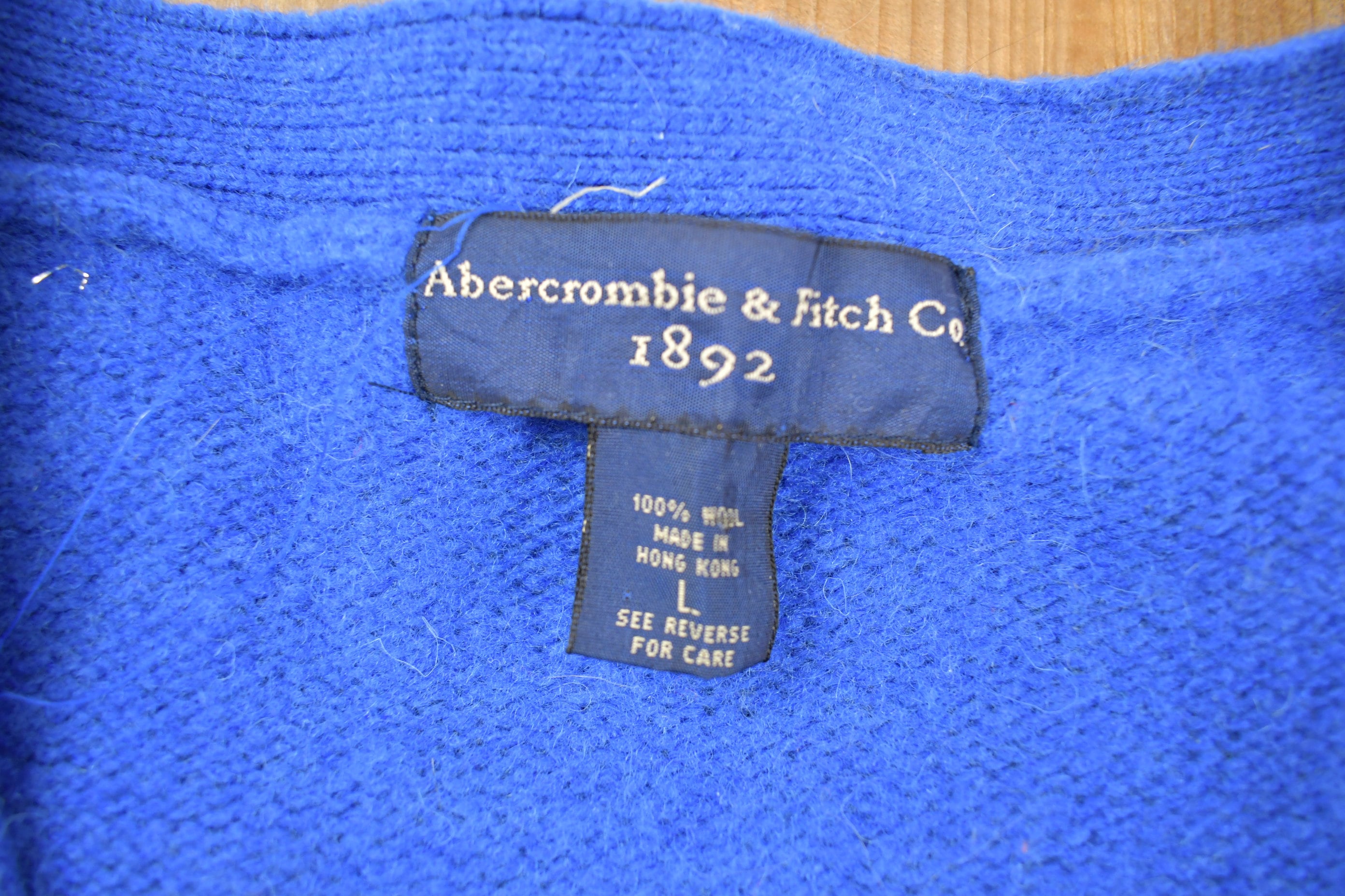 Vintage 1990s Blue Abercrombie & Fitch Co Knitted Cardigan Sweater