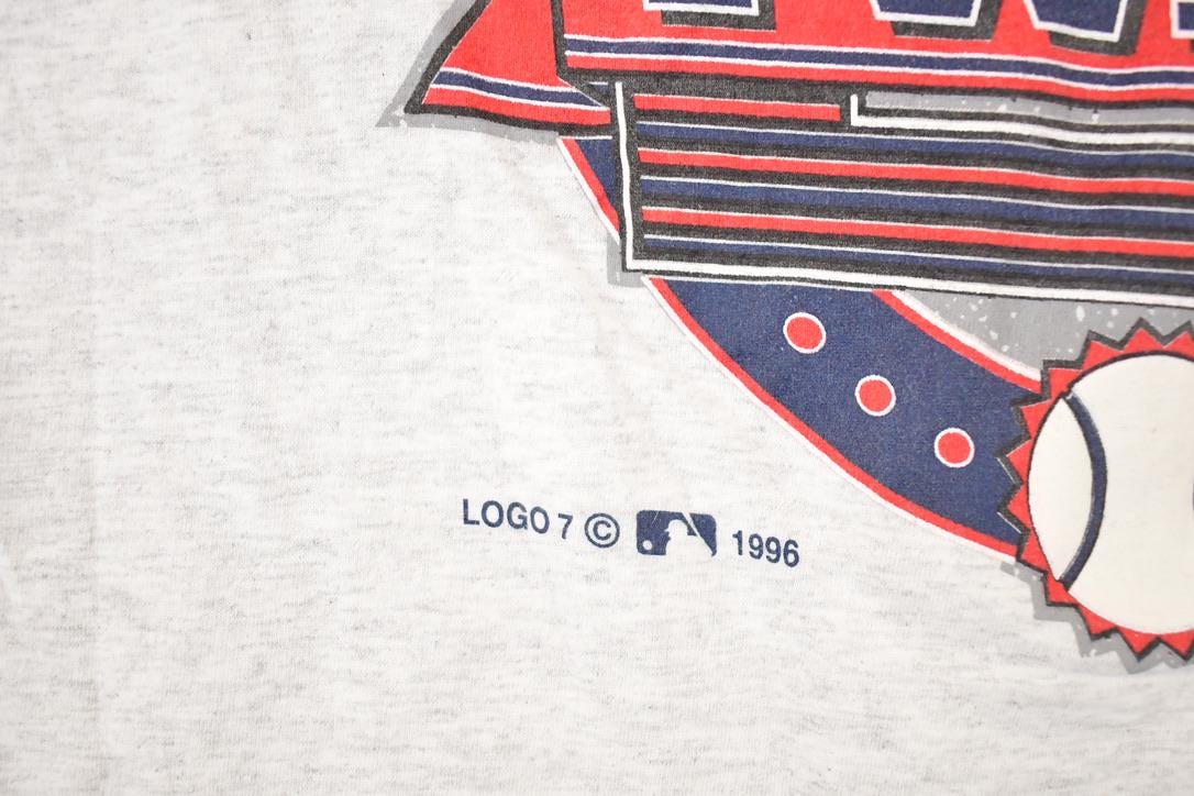 Vintage 1996 Logo 7 Minnesota Twins MLB T-Shirt Men's M
