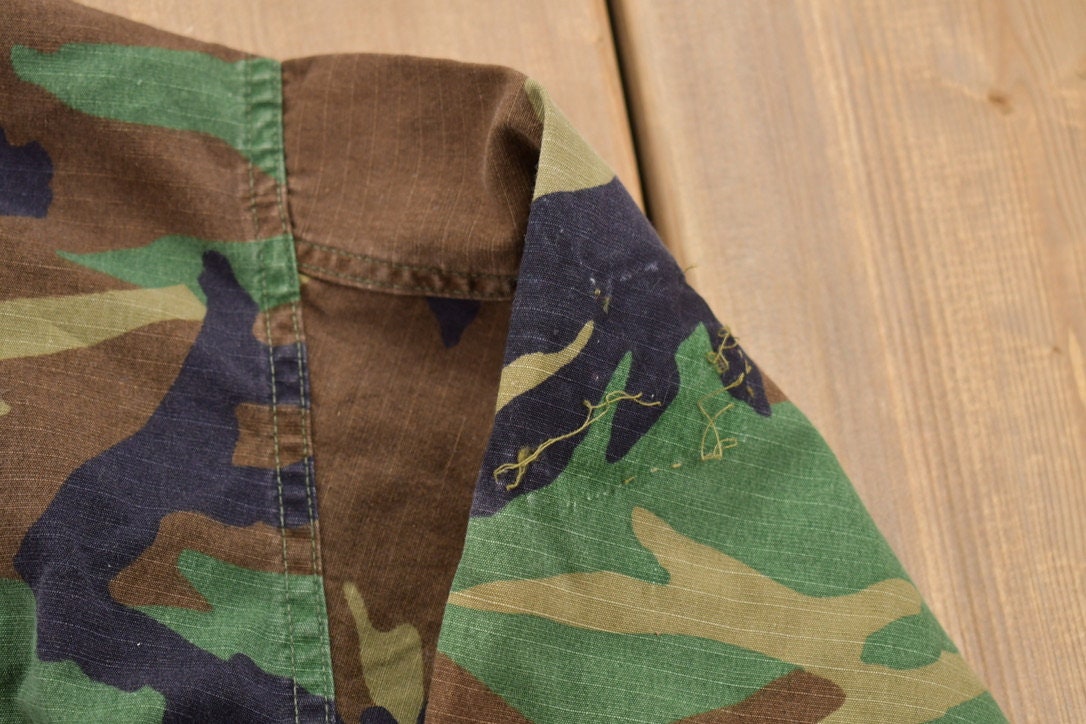 Vintage 1980s Military Army Camo Button Up Shirt