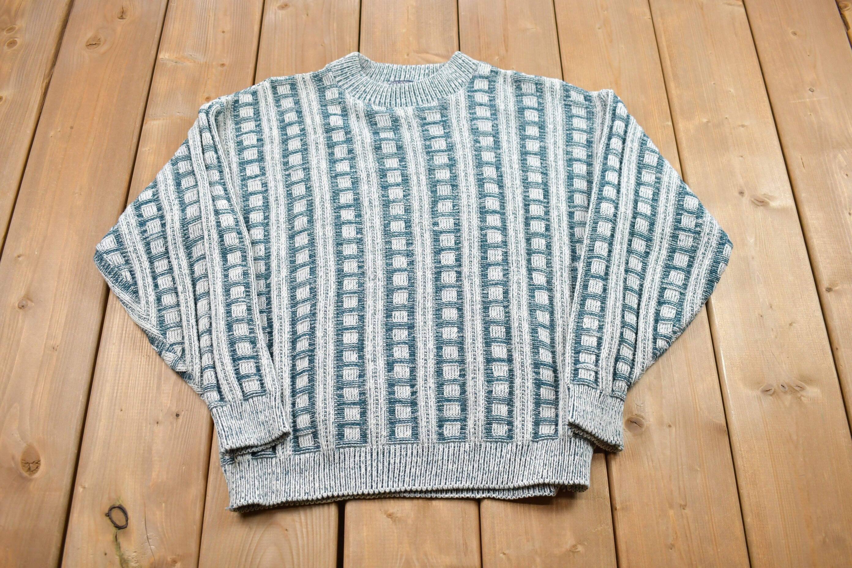 Vintage 1990s Atlantic Traders Knitted Crewneck Sweater