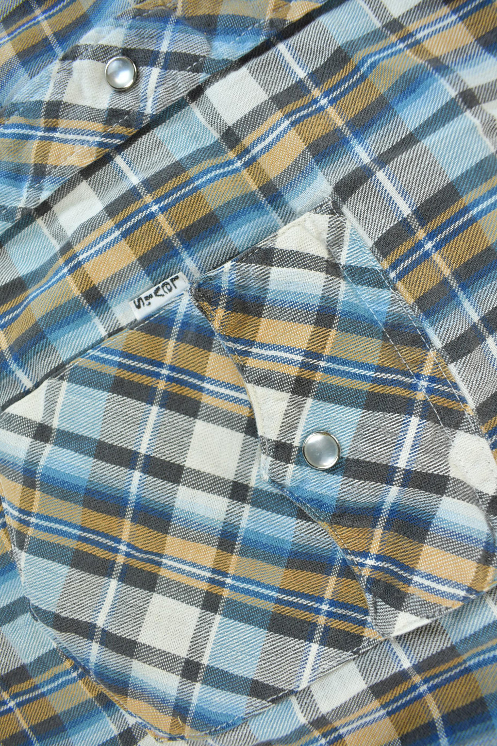 Vintage 1990s Levi's Western Wear Pearl Snap Plaid Button Up Shirt Size M