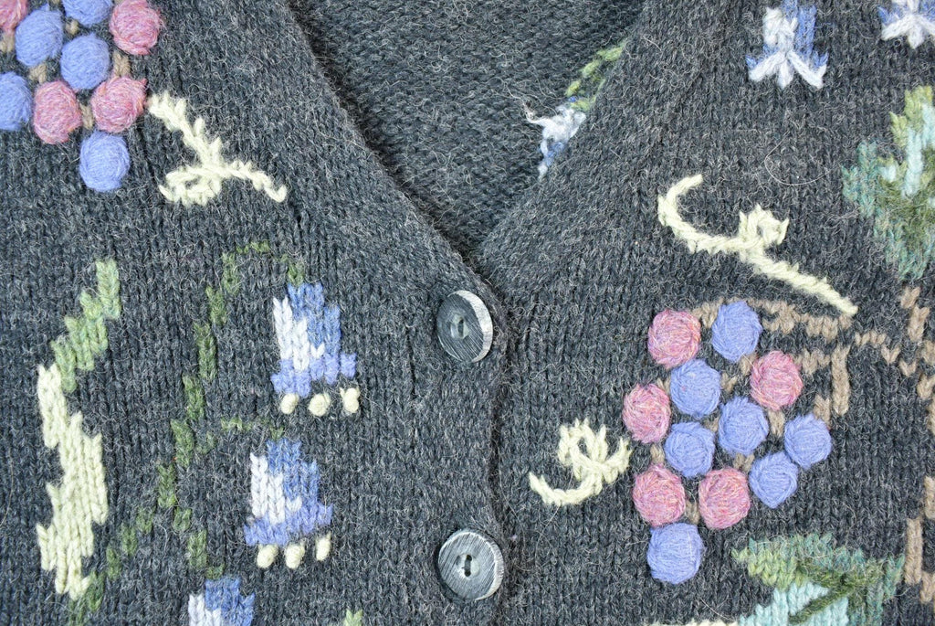 Vintage 1990s Talbots Petites 100% Wool Knit Quarter Button Cardigan Sweater