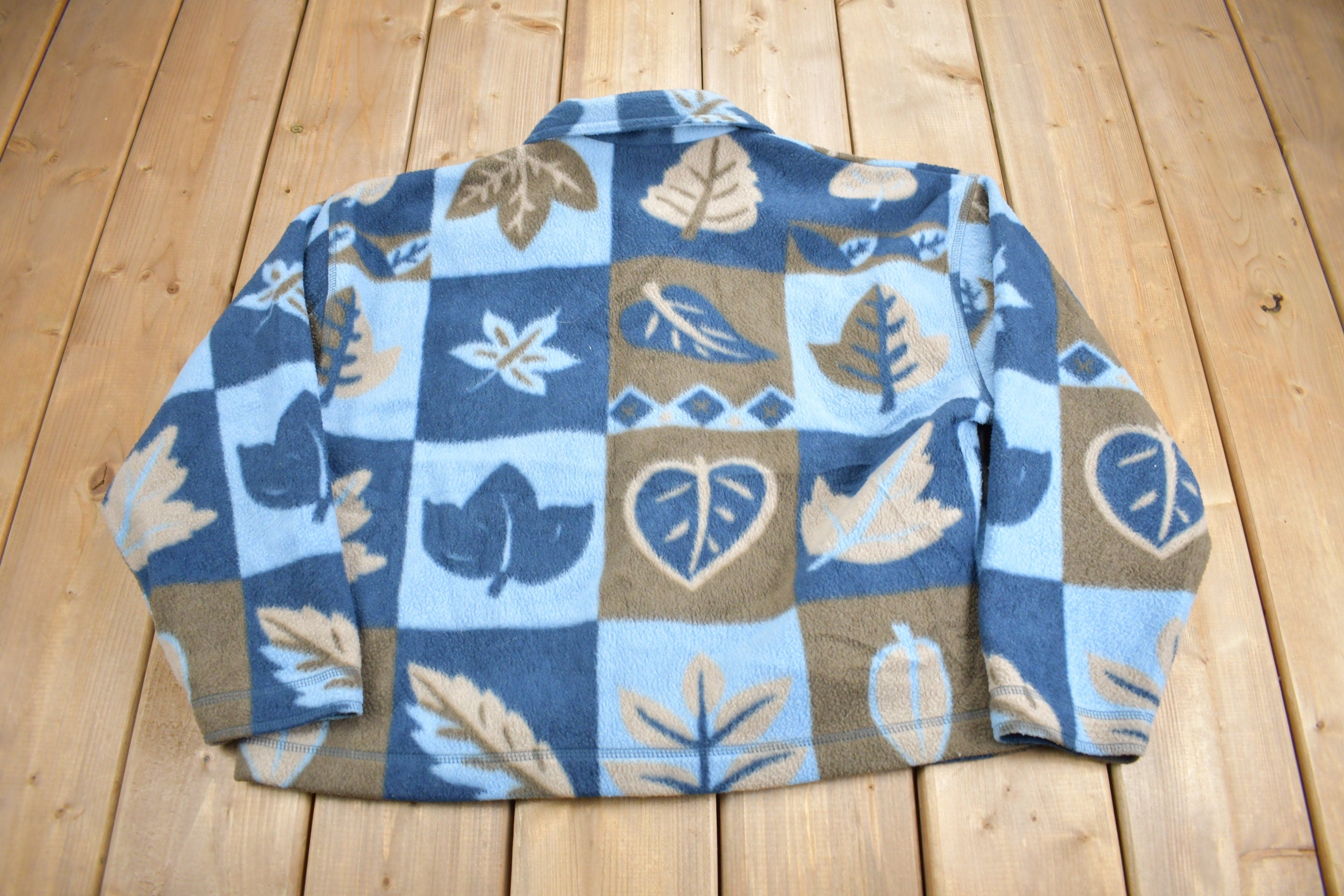 Vintage 1990s Leaves Theme All Over Print Fleece Sweater