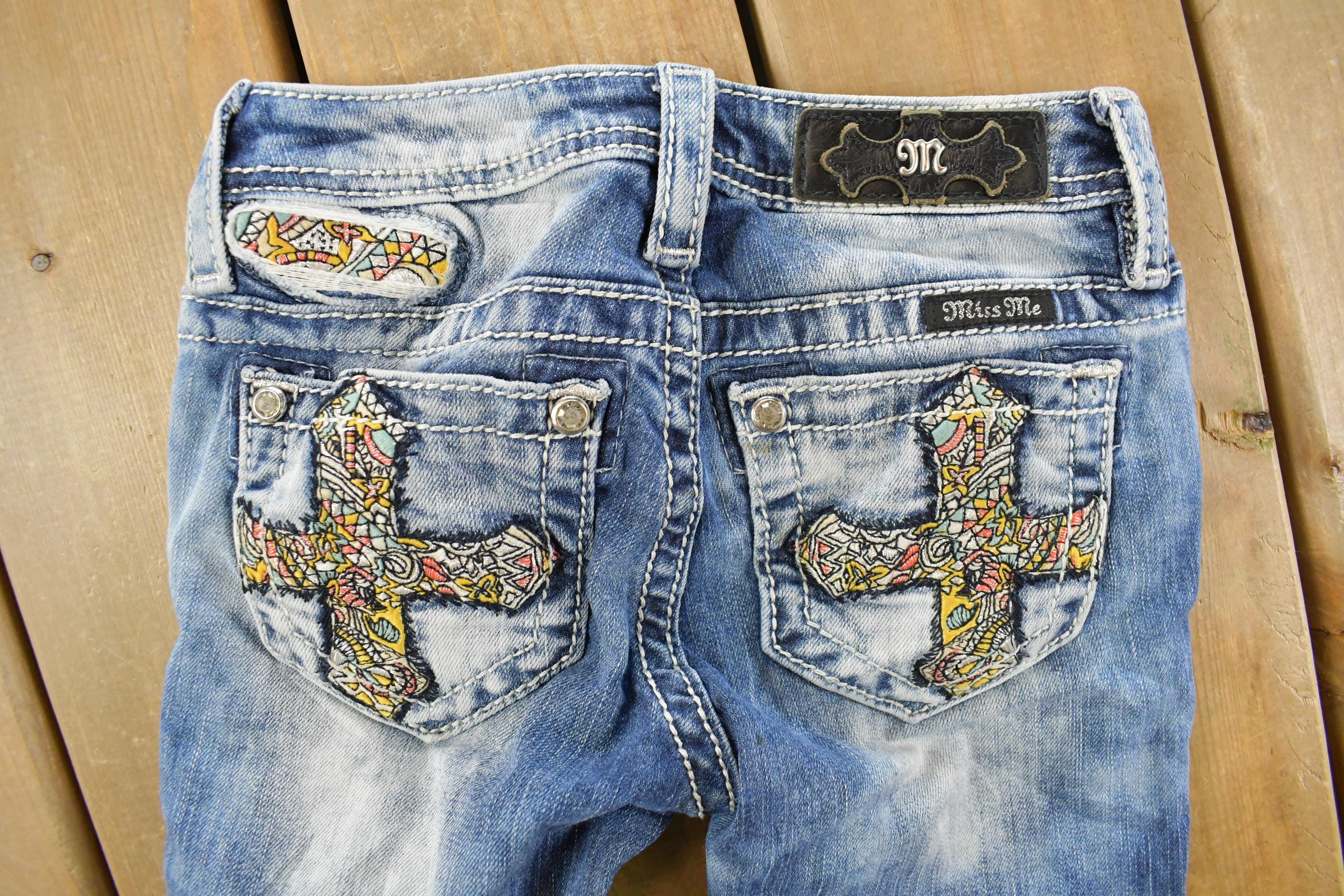 Vintage Y2K Miss Me Bedazzled Low Rise Jeans Women's 23 x 25