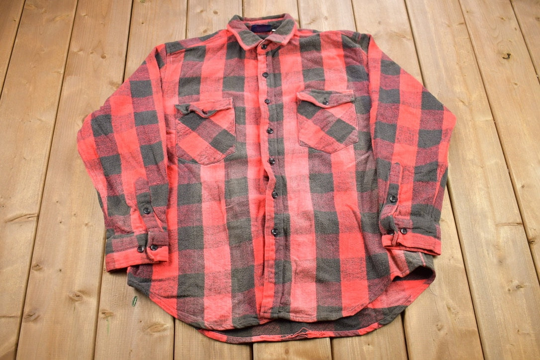 Vintage 1990s Dakota Plaid Flannel Button Up Shirt