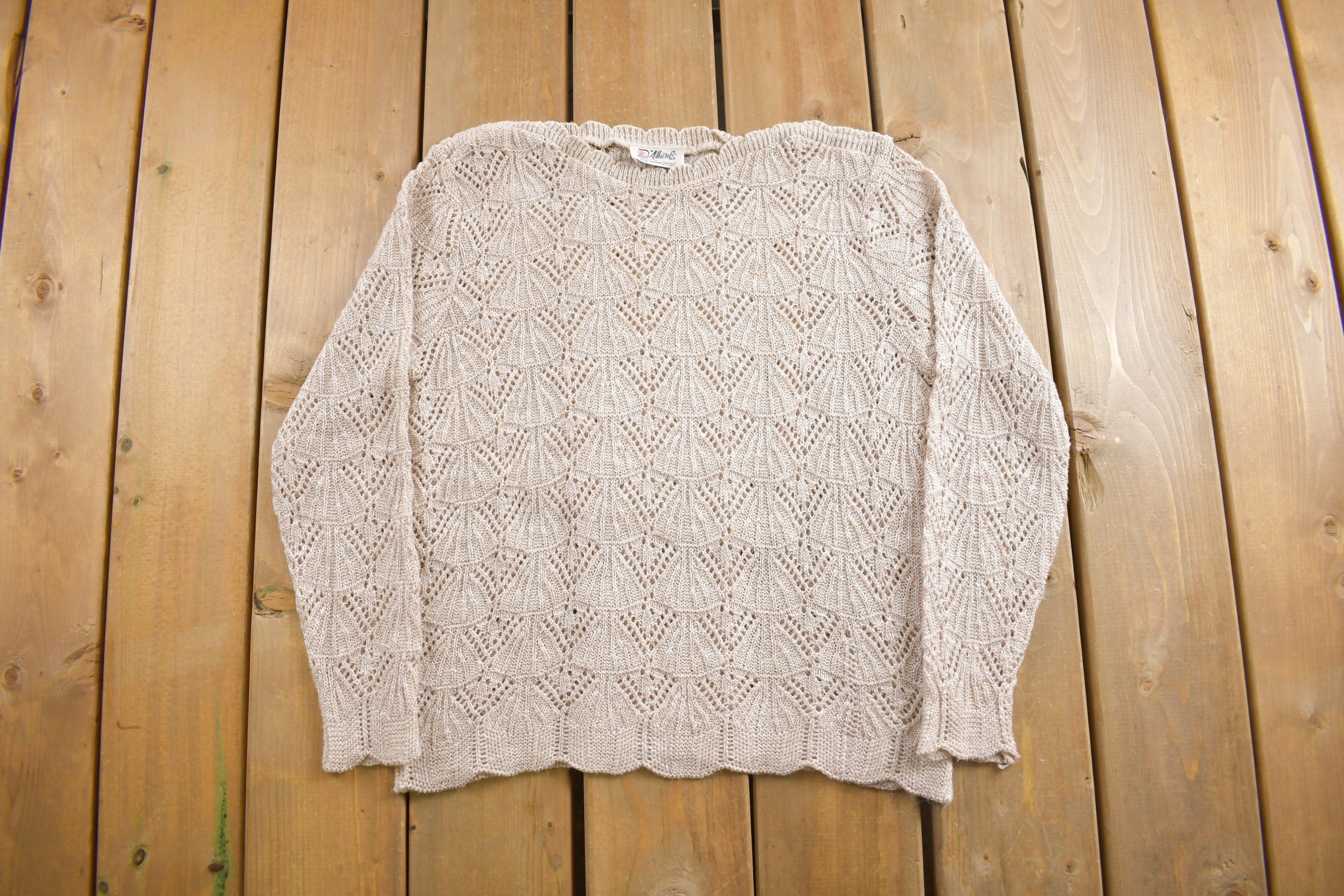 Vintage 1990s Sea Shell Knit Pattern Crewneck Sweater