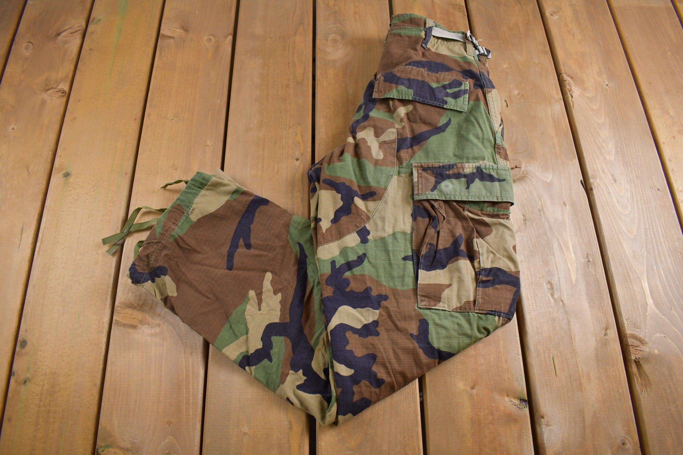 Vintage 2001 Military Woodland Camouflage Cargo Pocket Pants 26 x 29