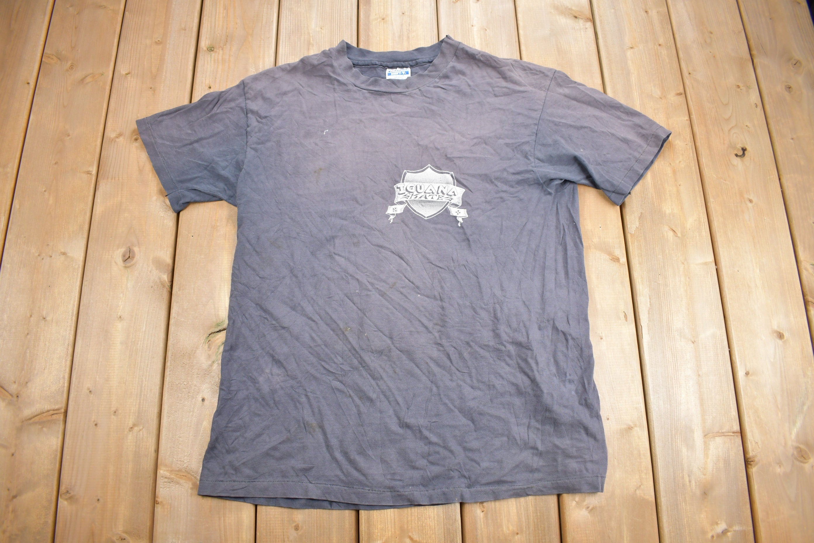 Vintage 1980s Iguana Sportswear Graphic T Shirt