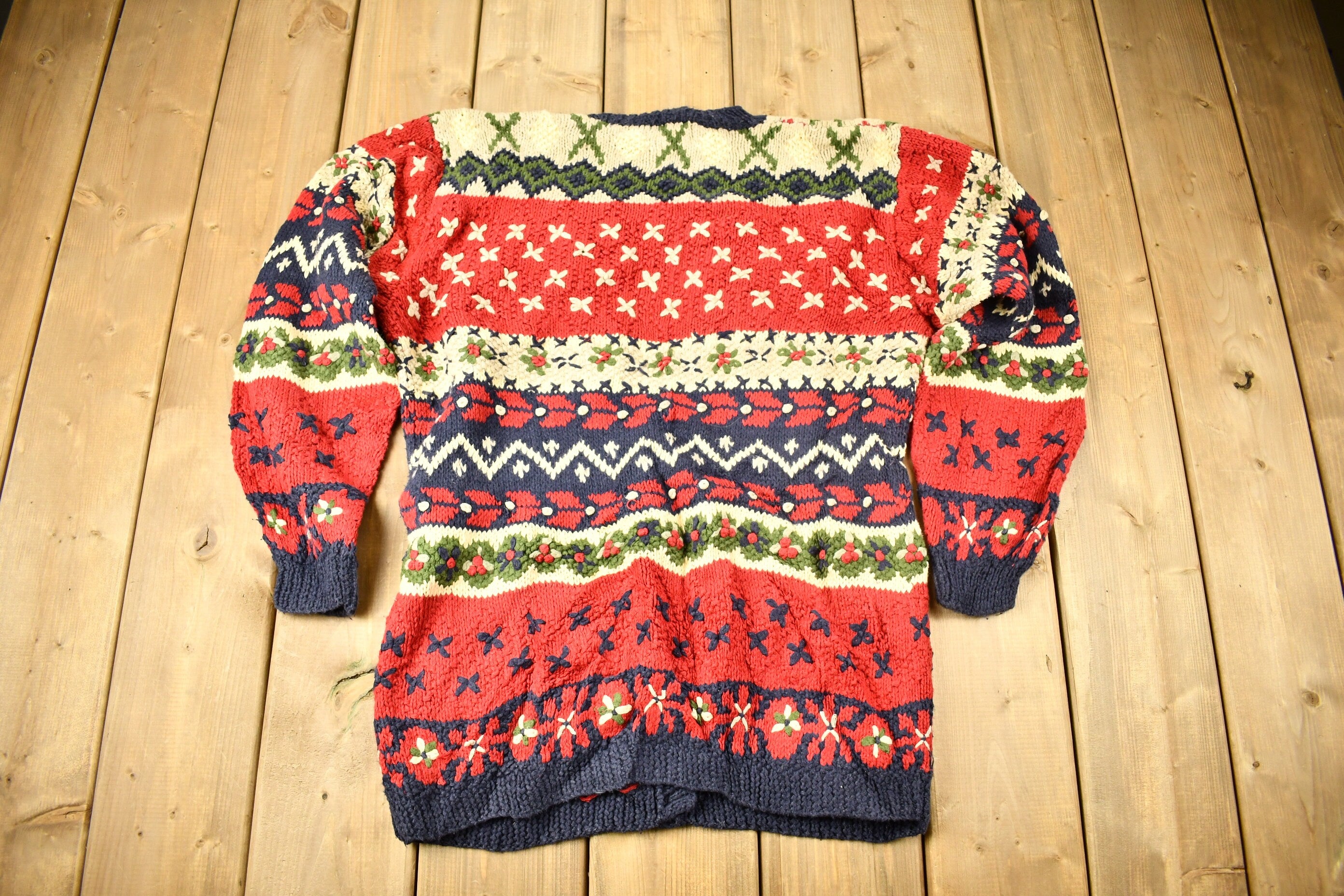 Vintage 1990s Heirlooms Hand Knit Cardigan Sweater