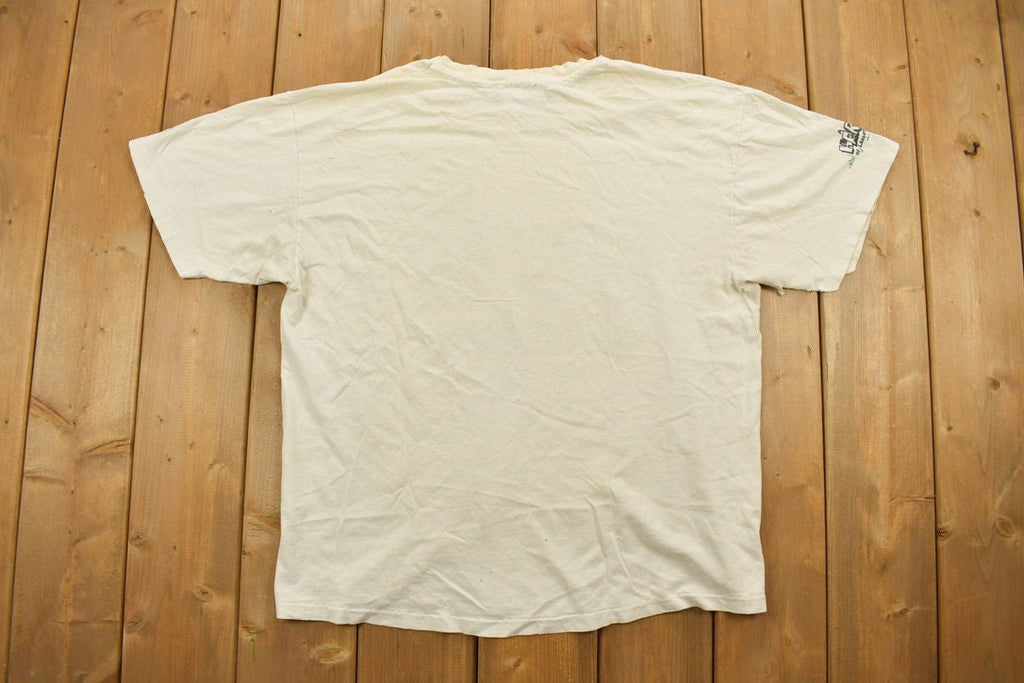 Vintage 1990s A Heard Of Laughter Graphic T Shirt