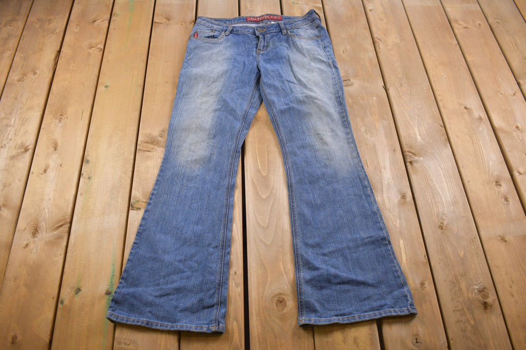 Vintage 1990's Mudd Light Wash Denim Bell Bottoms 30 x 31