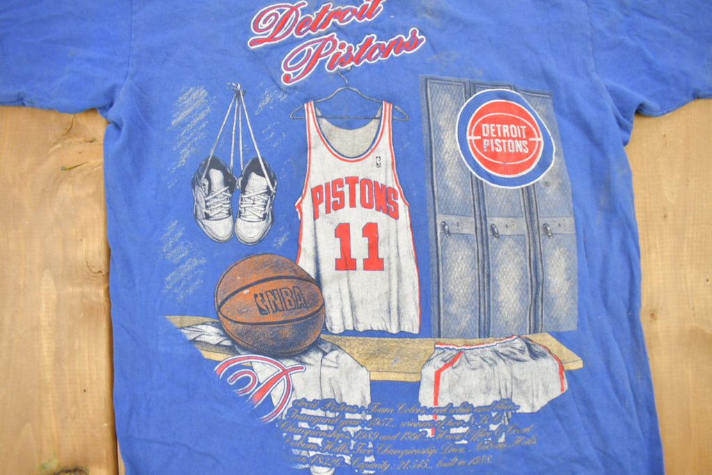 Vintage 1990s Detroit Pistons NBA Embroidered Graphic T-Shirt  Made In USA  Single Stitch  NBA Basketball  Nutmeg Sportswear
