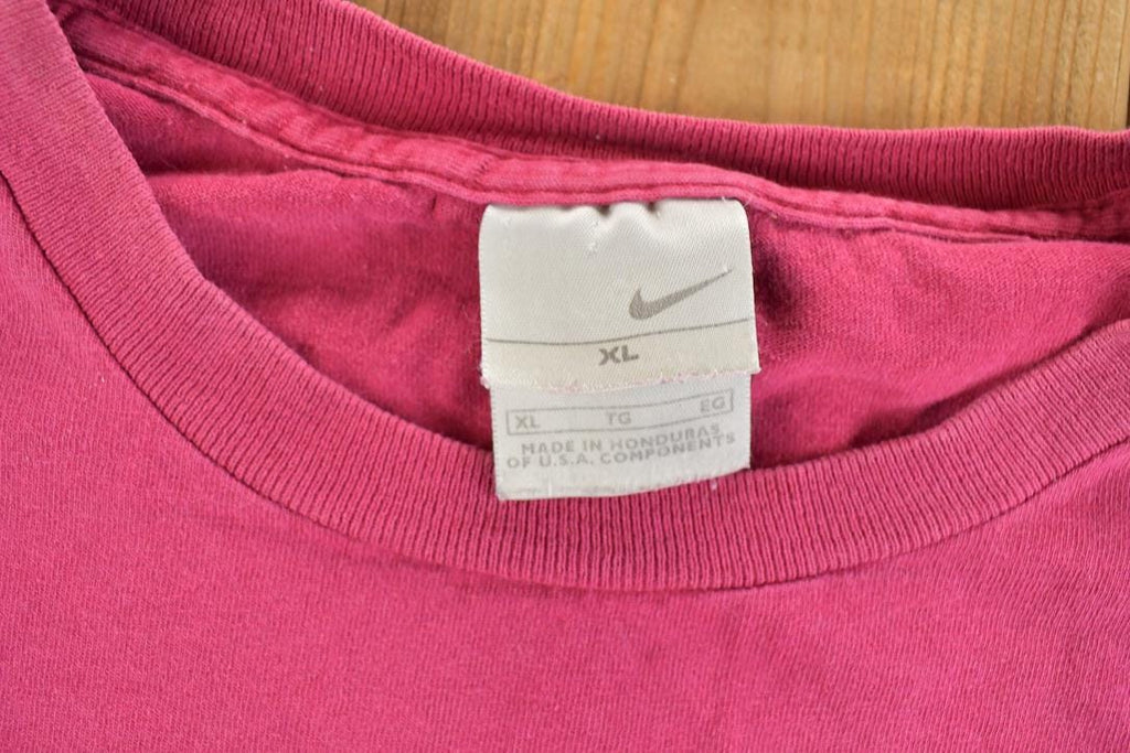 Vintage 1990s Nike Basketball Graphic T-Shirt