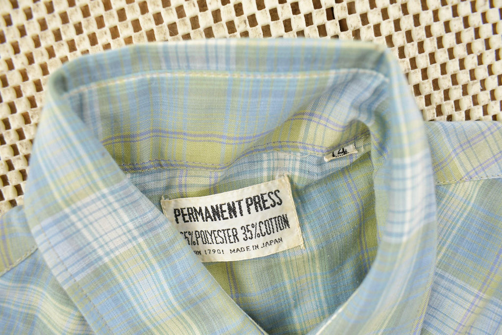 Vintage 1980s Women's Pearl Snap Permanent Press Plaid Button Up Flannel Shirt Made In Japan