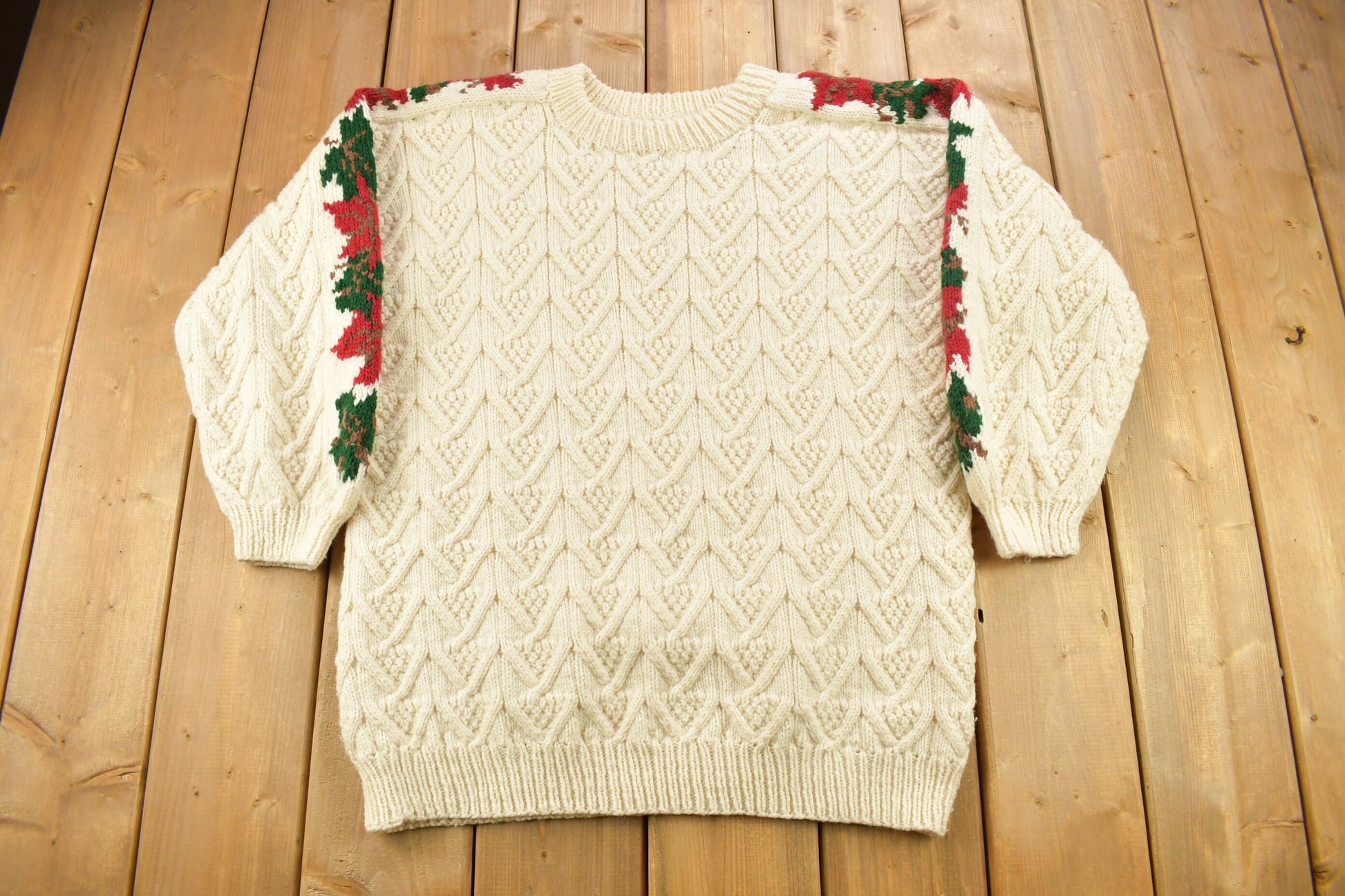 Vintage 1990s Cable Knitted Floral Theme Crewneck Sweater