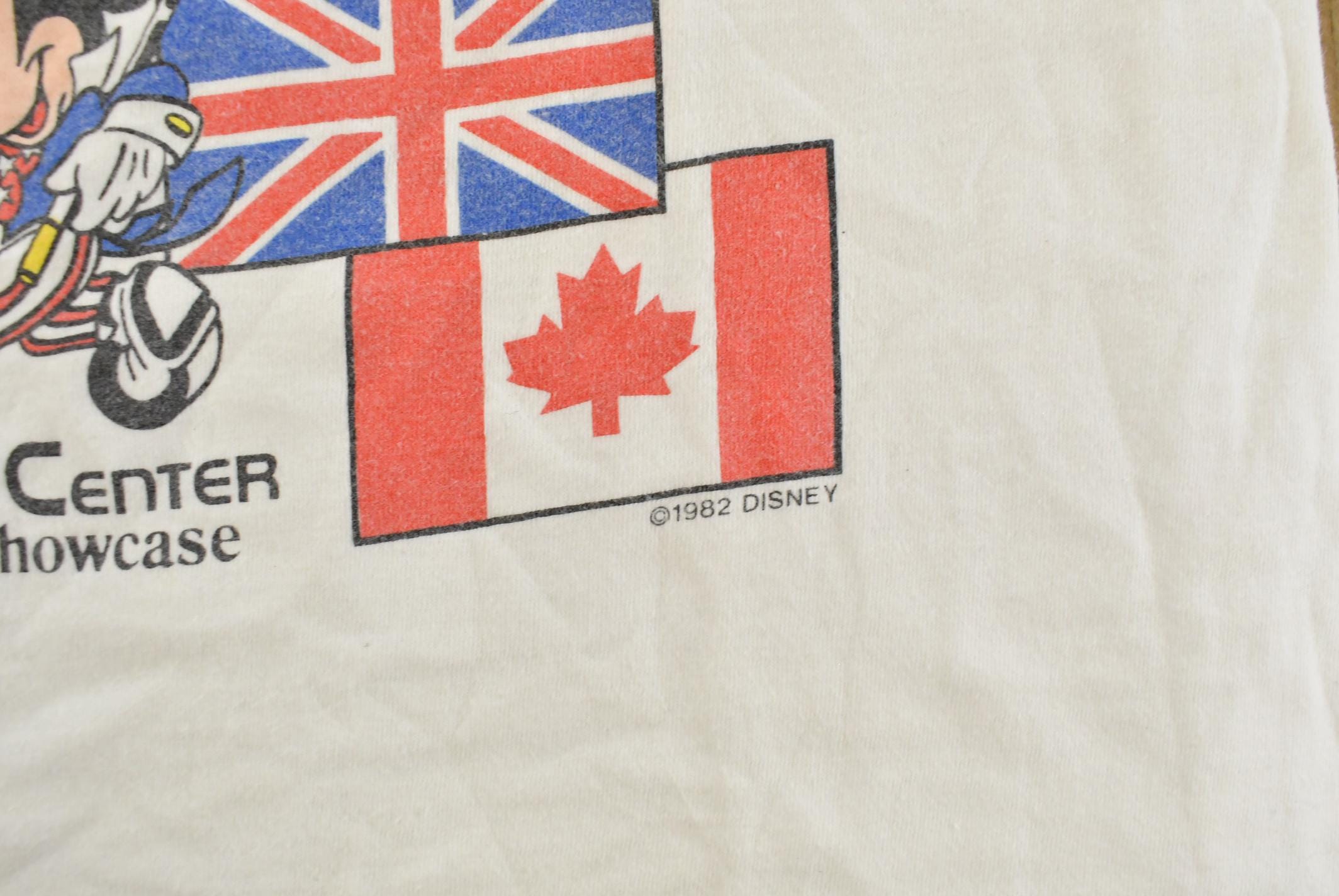 Vintage 1980s Walt Disney World Epcot Centre T-Shirt Men's M