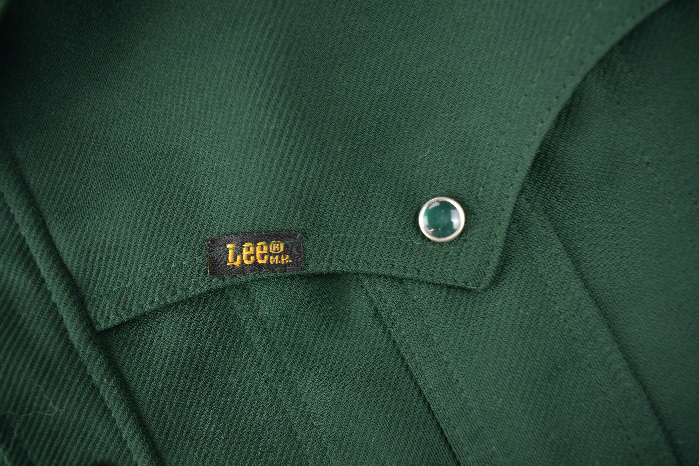 Vintage 1970s Lee Western Style Pearl Snap Button Up Shirt Made in USA Size L
