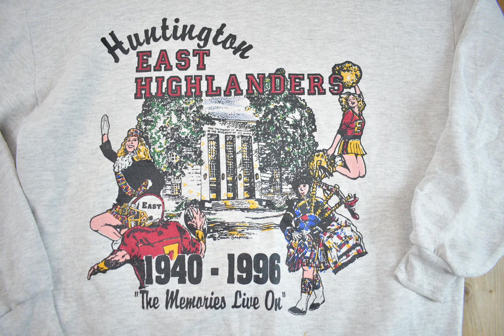 Vintage 1990s Huntington East Highlanders Souvenir Crewneck Sweatshirt - XL