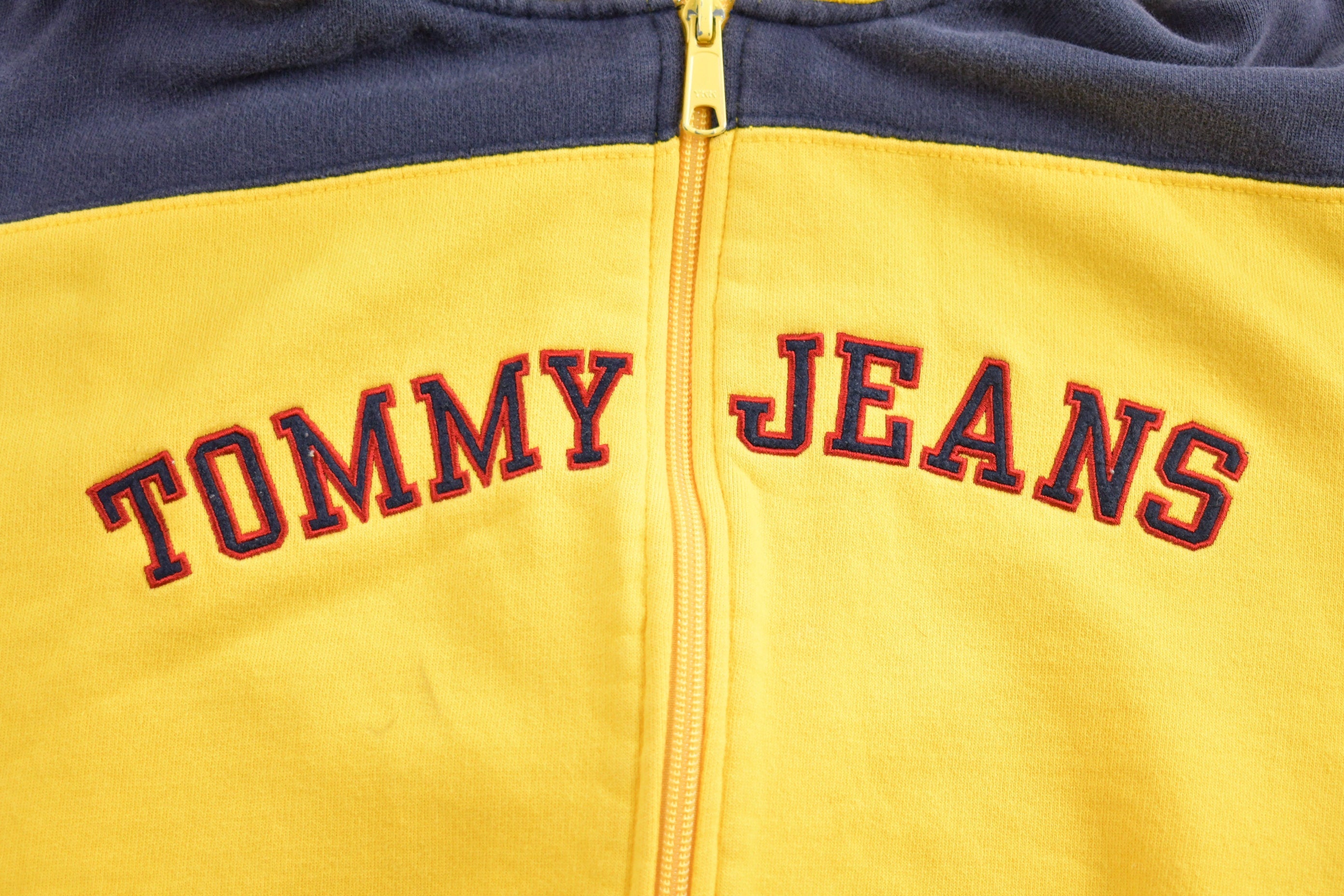 Vintage 1990s Tommy Hilfiger Zip Up Hoodie