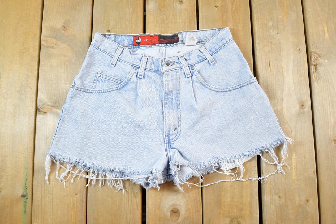 Vintage 1990s Levi Strauss SilverTab Denim Jean Shorts Size 32 x 1