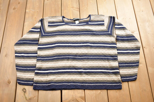 Vintage 1990s Fashion Bug Striped Knitted Sweater / Vintage 90s Crewneck / All Over Pattern / Colorful / Sweatshirt / Abstract Pattern