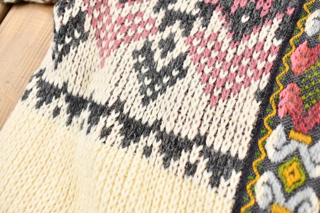 Vintage 1990s Wool Knit Clasped Cardigan Sweater