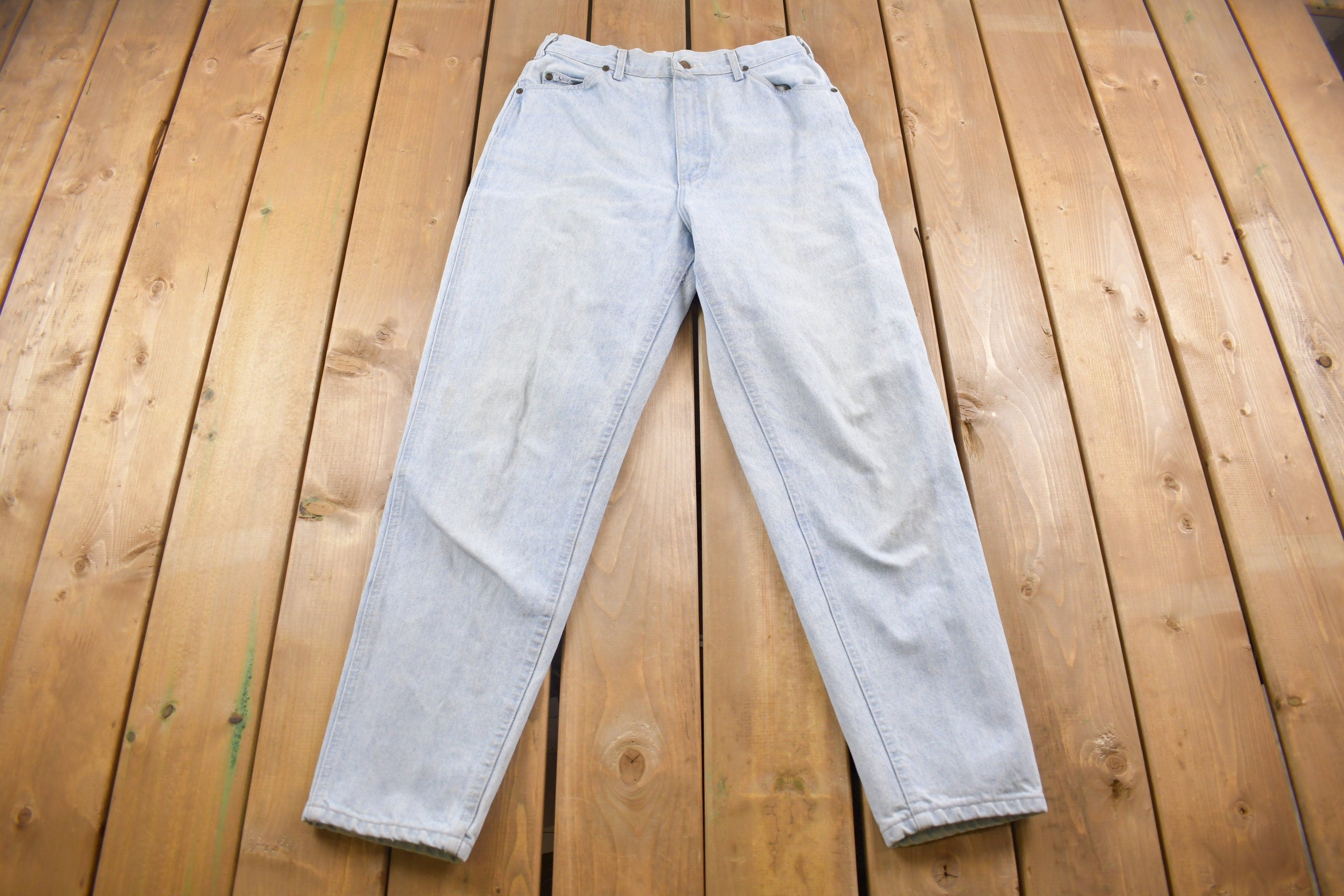 Vintage 1990's Lee Light Wash Blue Denim 28 x 29
