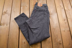 Vintage 1990s Levi's 550 Red Tab Jeans Size 32 x 31 / Made in USA / 90s Denim / Streetwear Fashion / Vintage Black Denim / Vintage Levi's