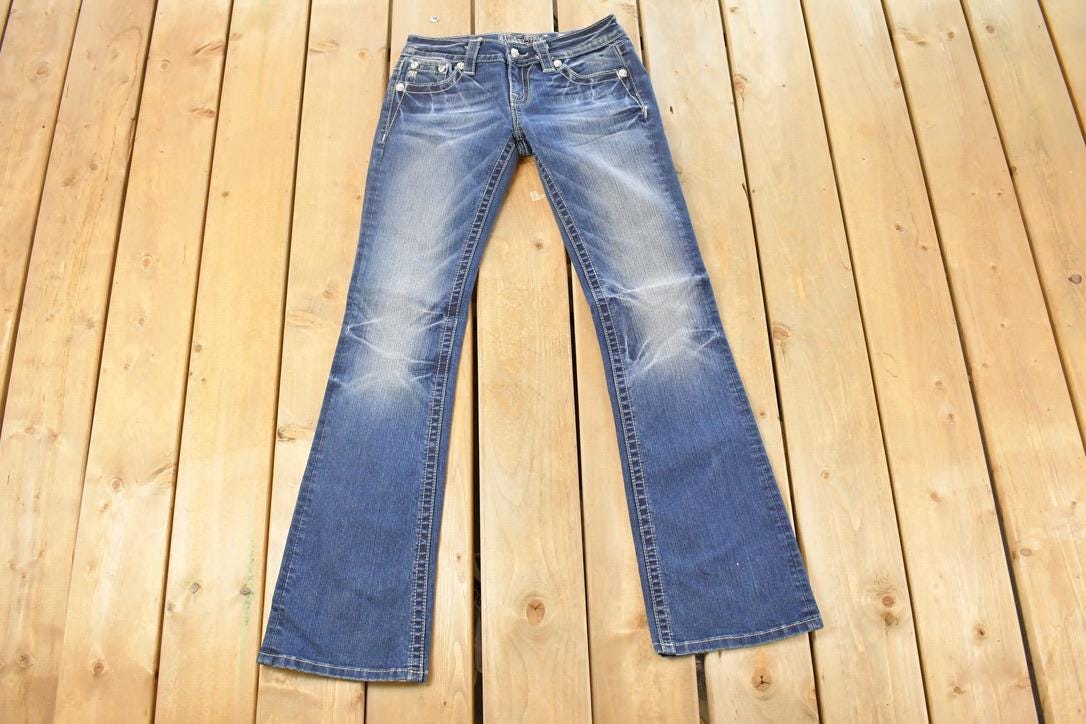Vintage Deadstock Y2K Miss Me Bedazzled Low Rise Jeans Women's Size 26x31
