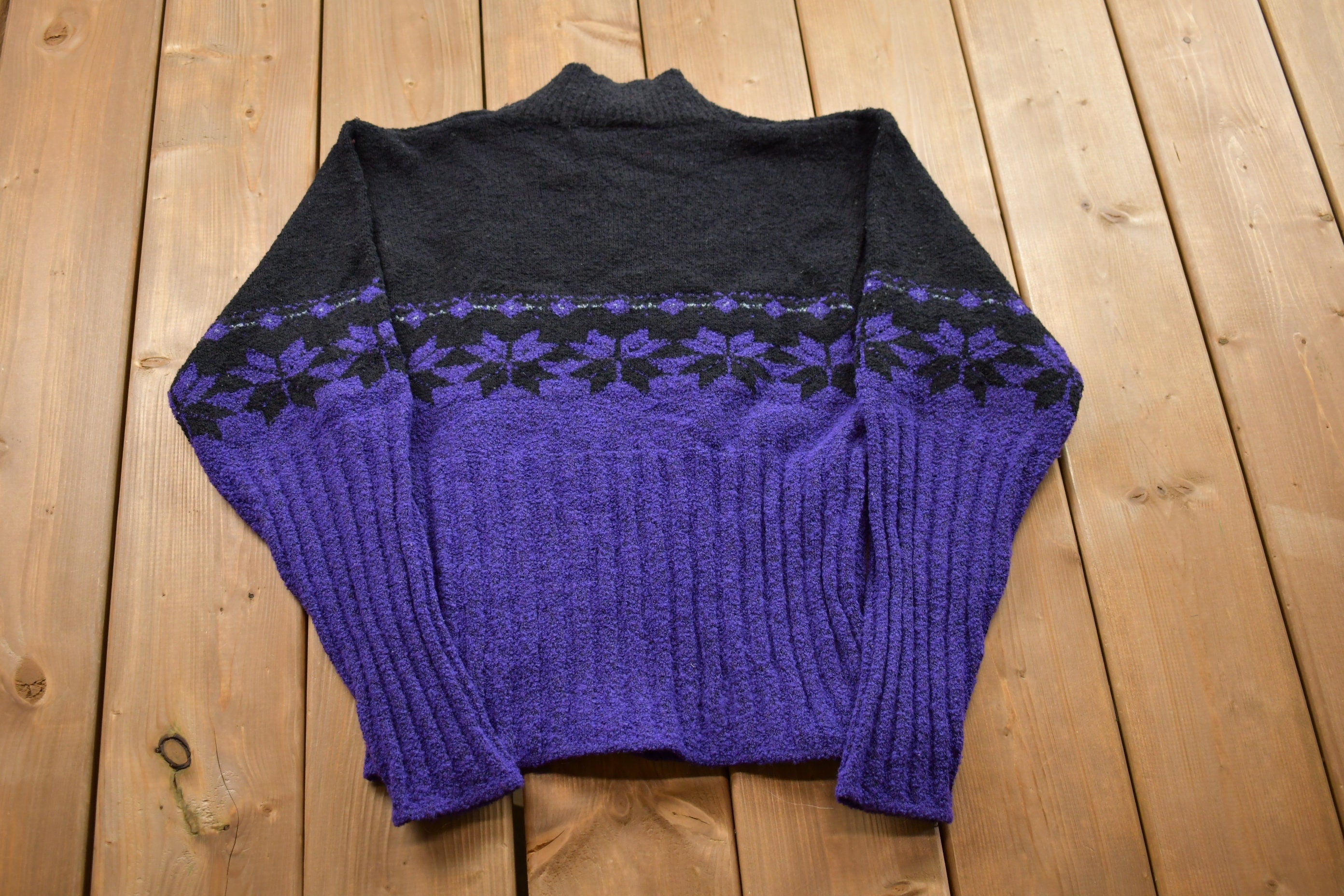 Vintage 1990s Knitted Crewneck Sweater