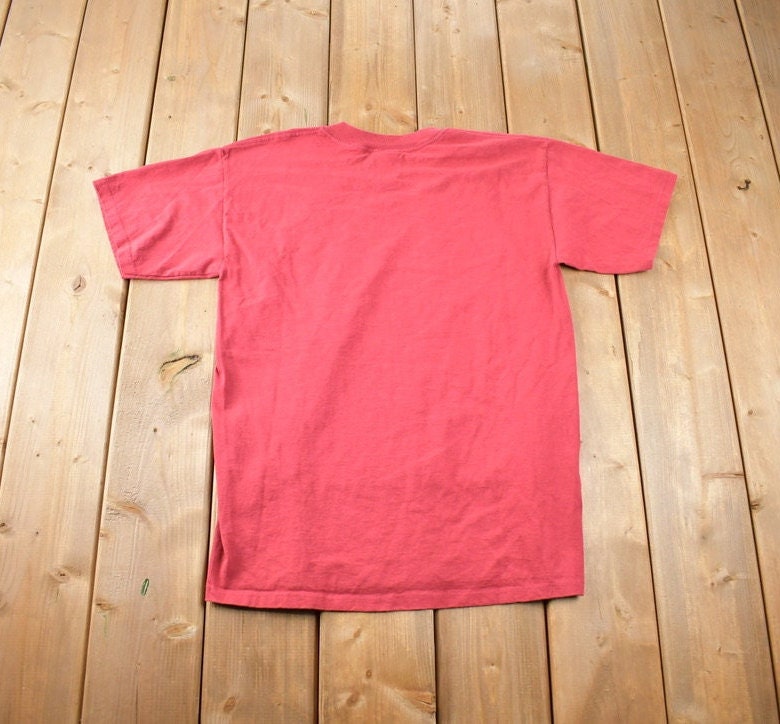 Vintage 1990s Blank Salmon Gildan Ultra Cotton T-Shirt