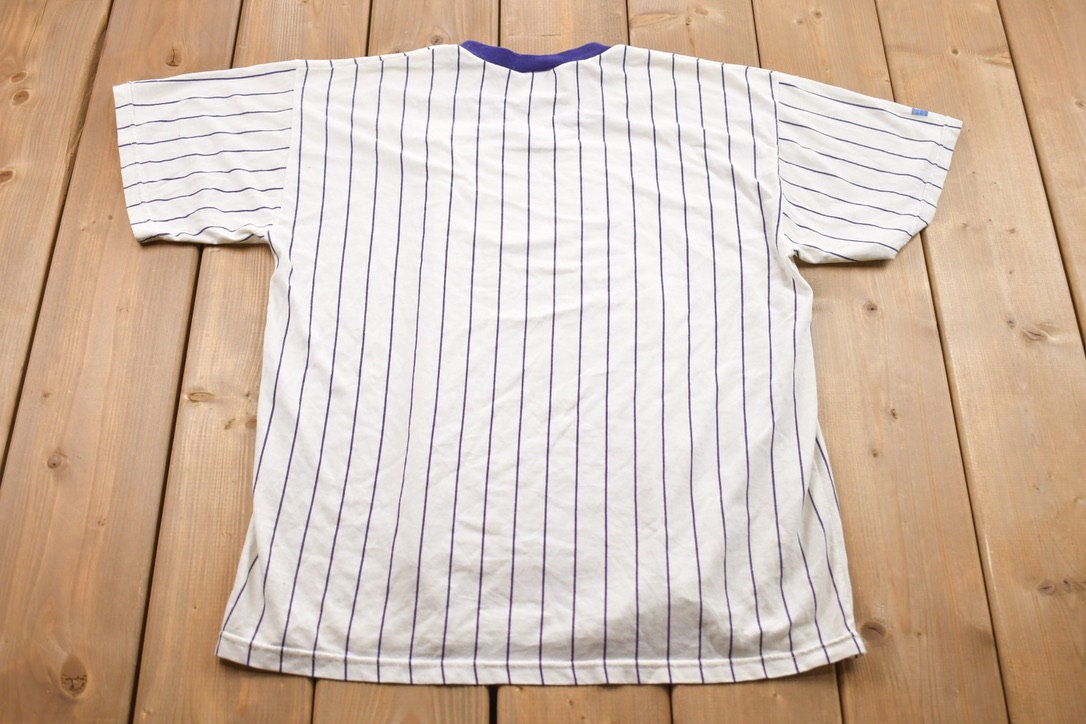 Vintage 1990s Russell Athletic V-Neck Colorado Rockies MLB T-Shirt