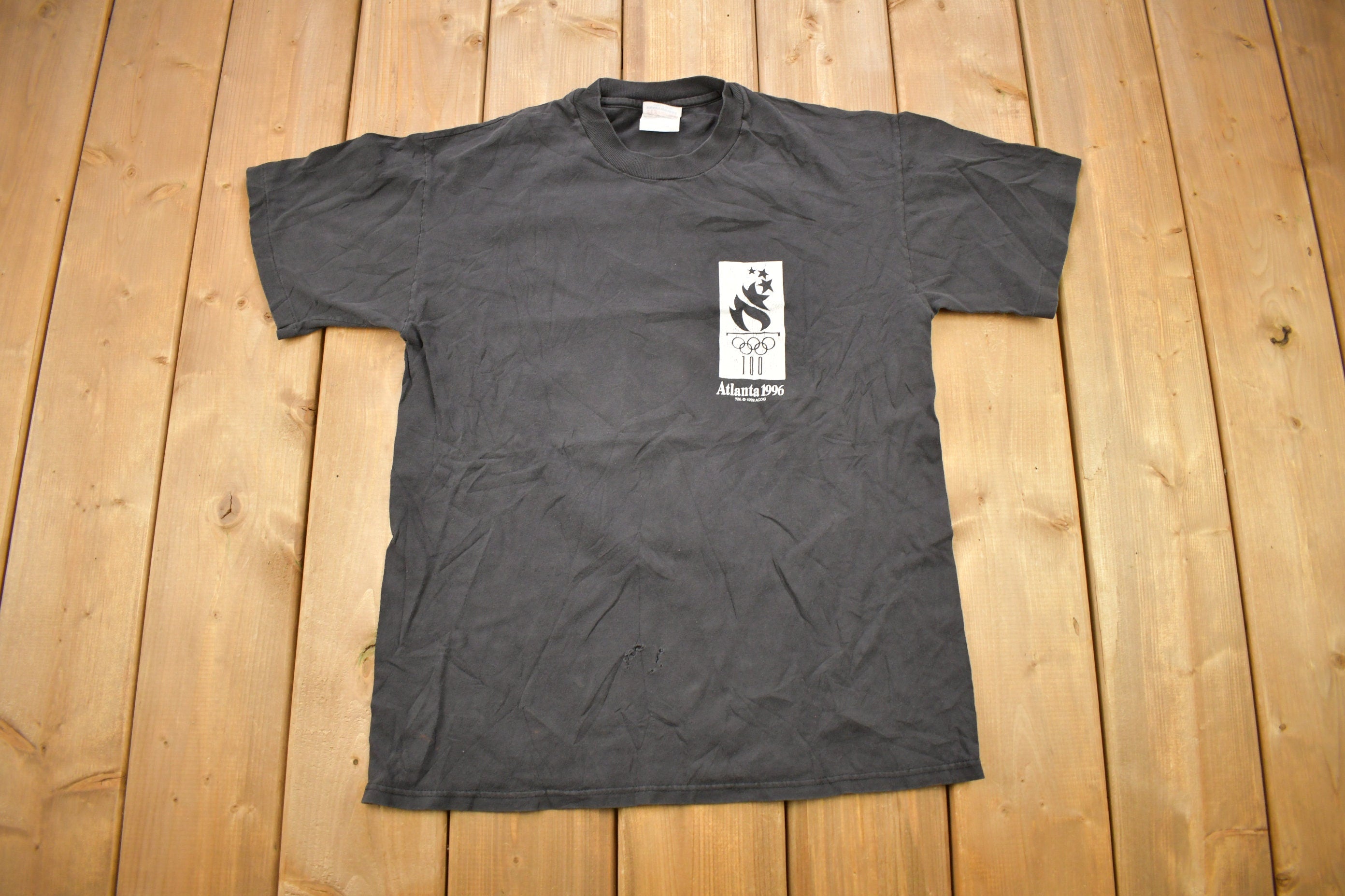 Vintage 1996 Atlanta Olympiad Olympics Graphic T Shirt