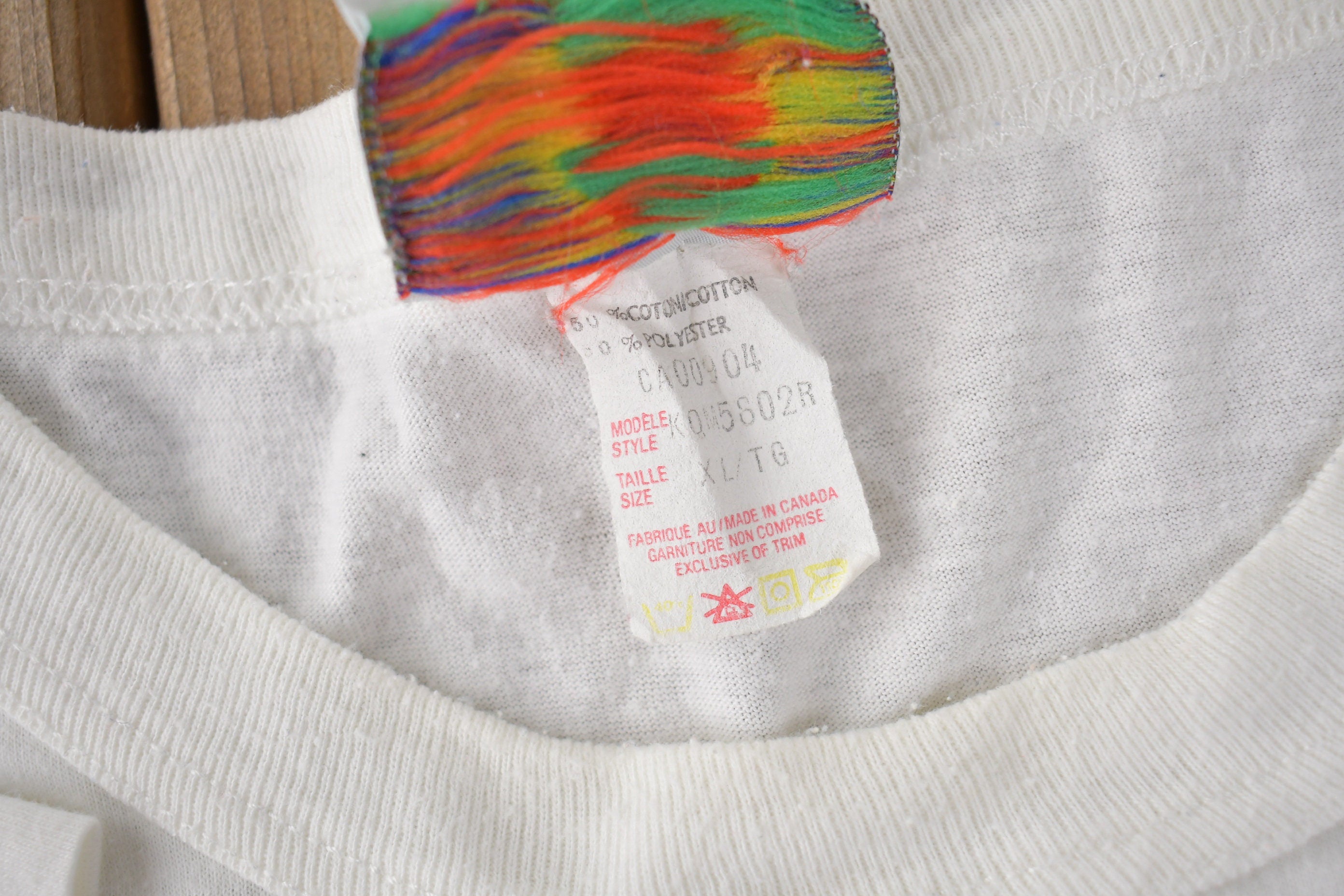 Vintage 1990s Surfing Theme Single Stitch Graphic T Shirt Made In Canada Size XL