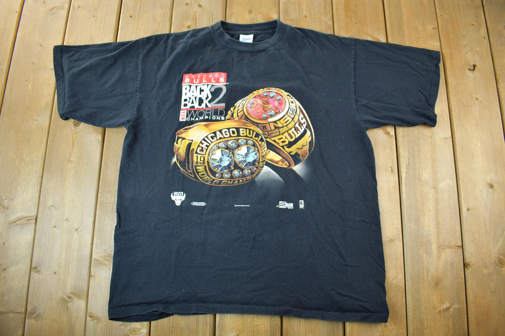 Vintage 1992 Chicago Bulls NBA World Champions Graphic T-Shirt
