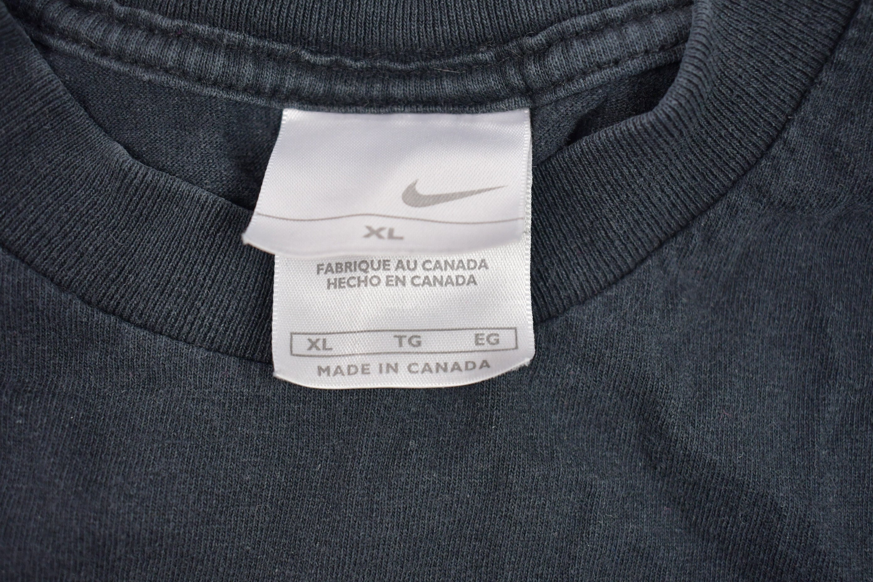 Vintage 1990s Nike Graphic T-Shirt