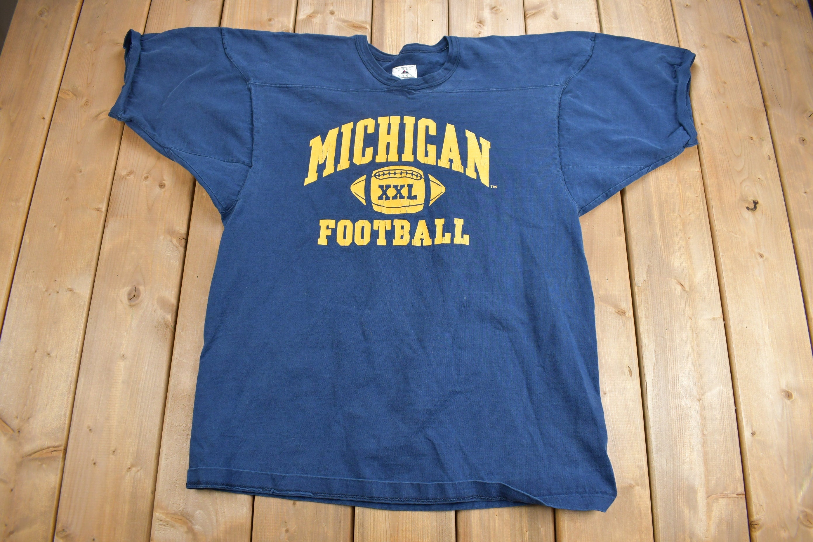 Vintage 1990s University of Michigan Wolverines Collegiate T-Shirt