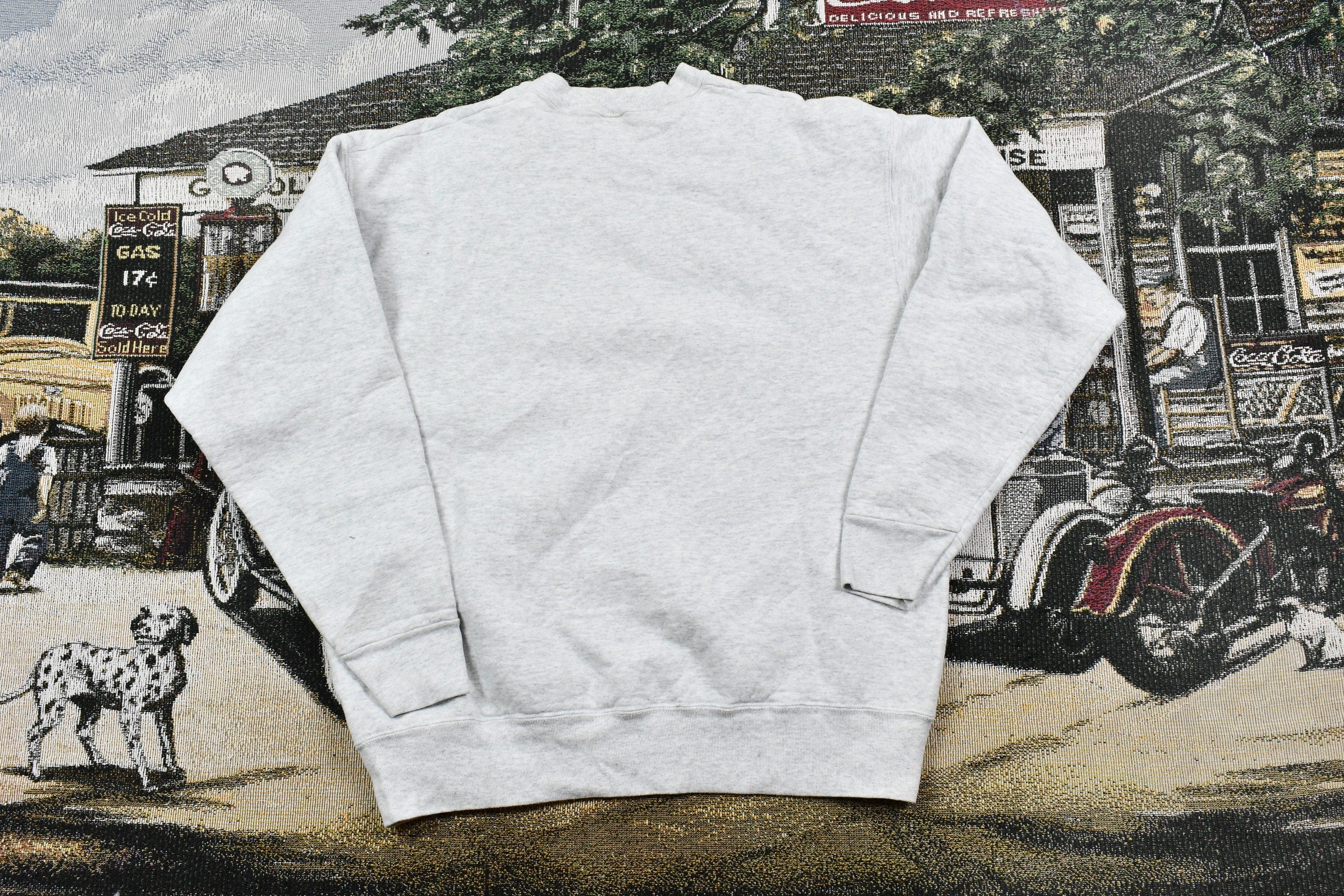 Vintage 1990s Challenge Center Graphic Crewneck