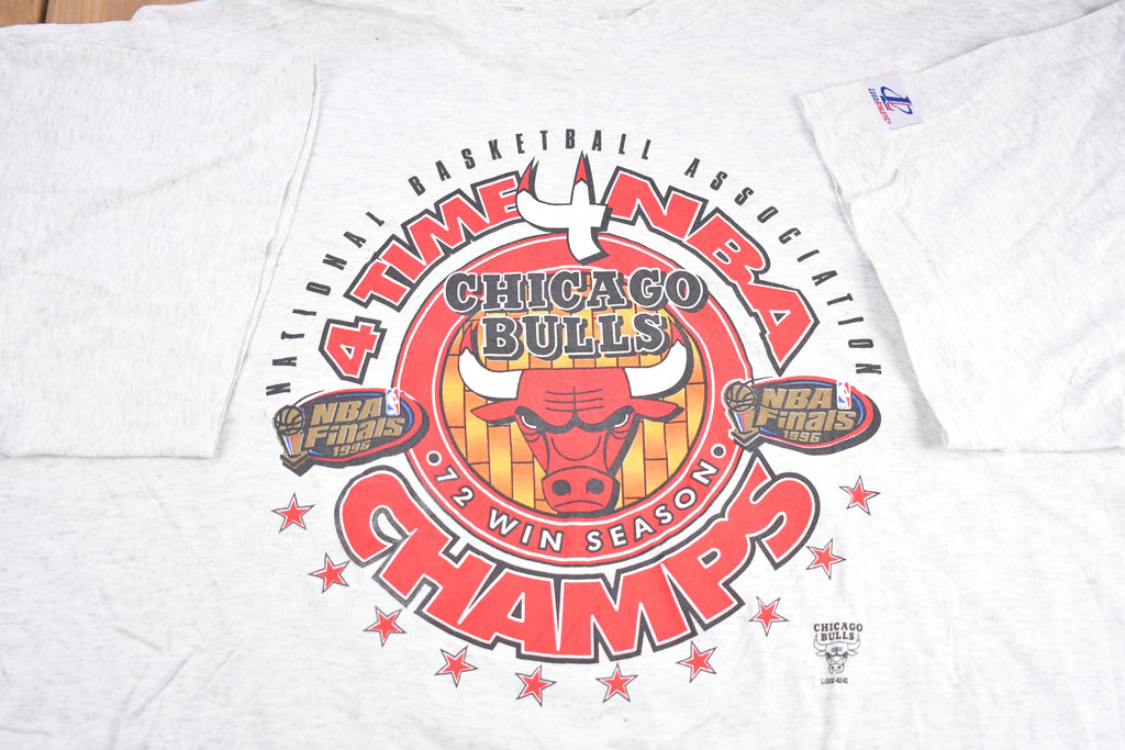 Vintage 1996 Chicago Bulls 4-Peat Champs Logo Athletic Made In USA Graphic T-Shirt