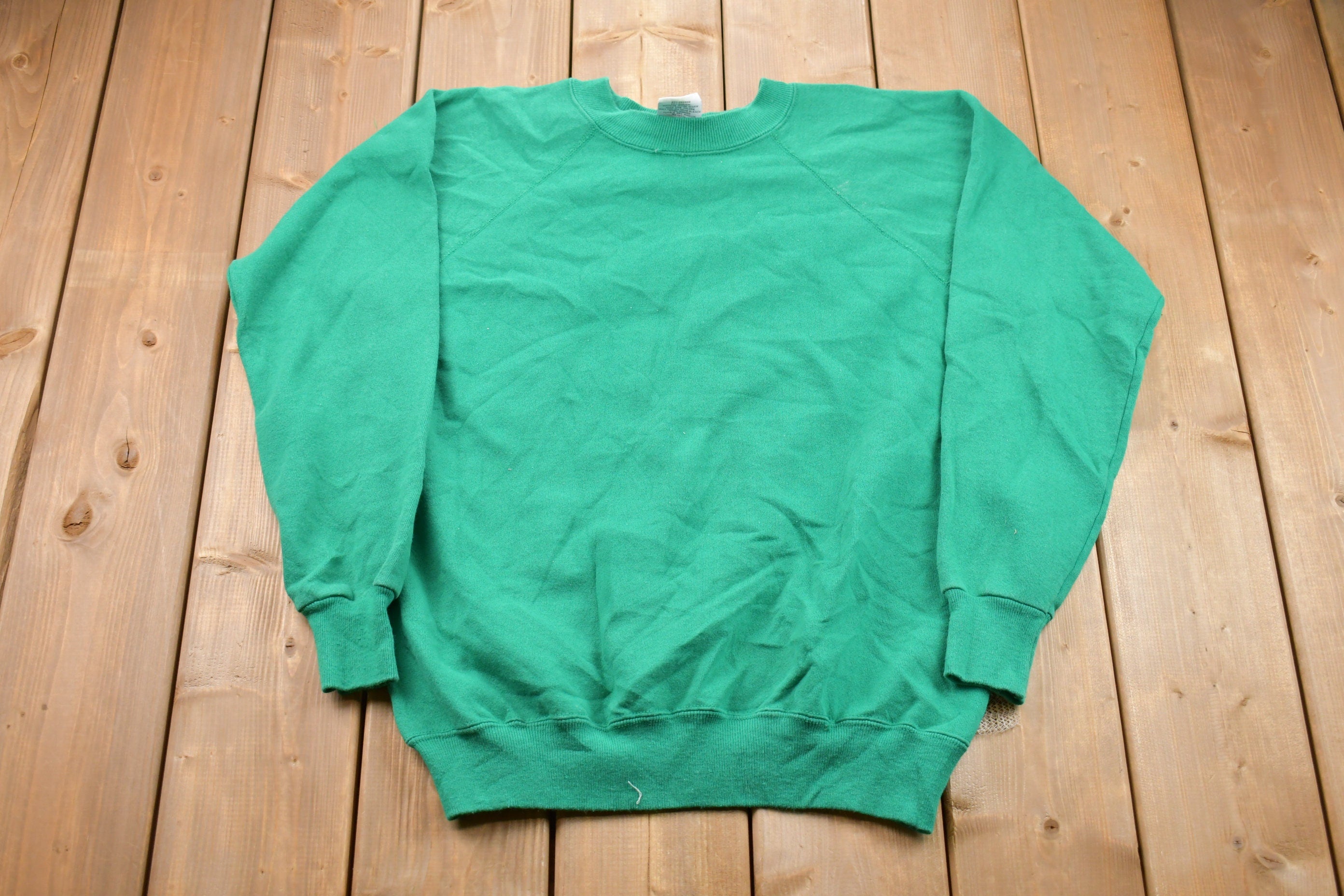 Vintage 1980s Hanes Raglan Crewneck Sweatshirt