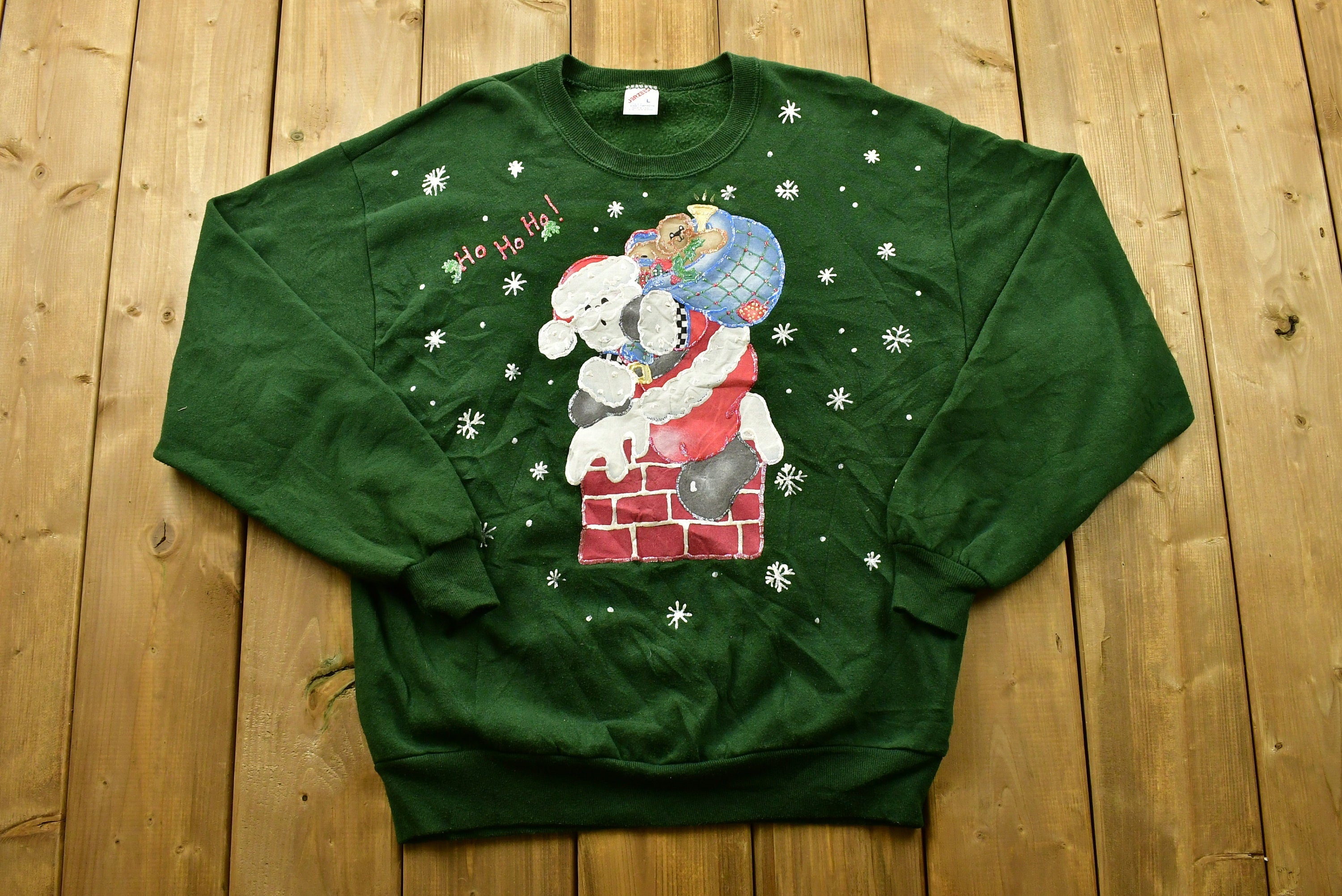 Vintage 90's Santa Claus Christmas Sweater , 90s Holiday Crewneck , Winter Wear , Festive Graphic Print , Made In USA
