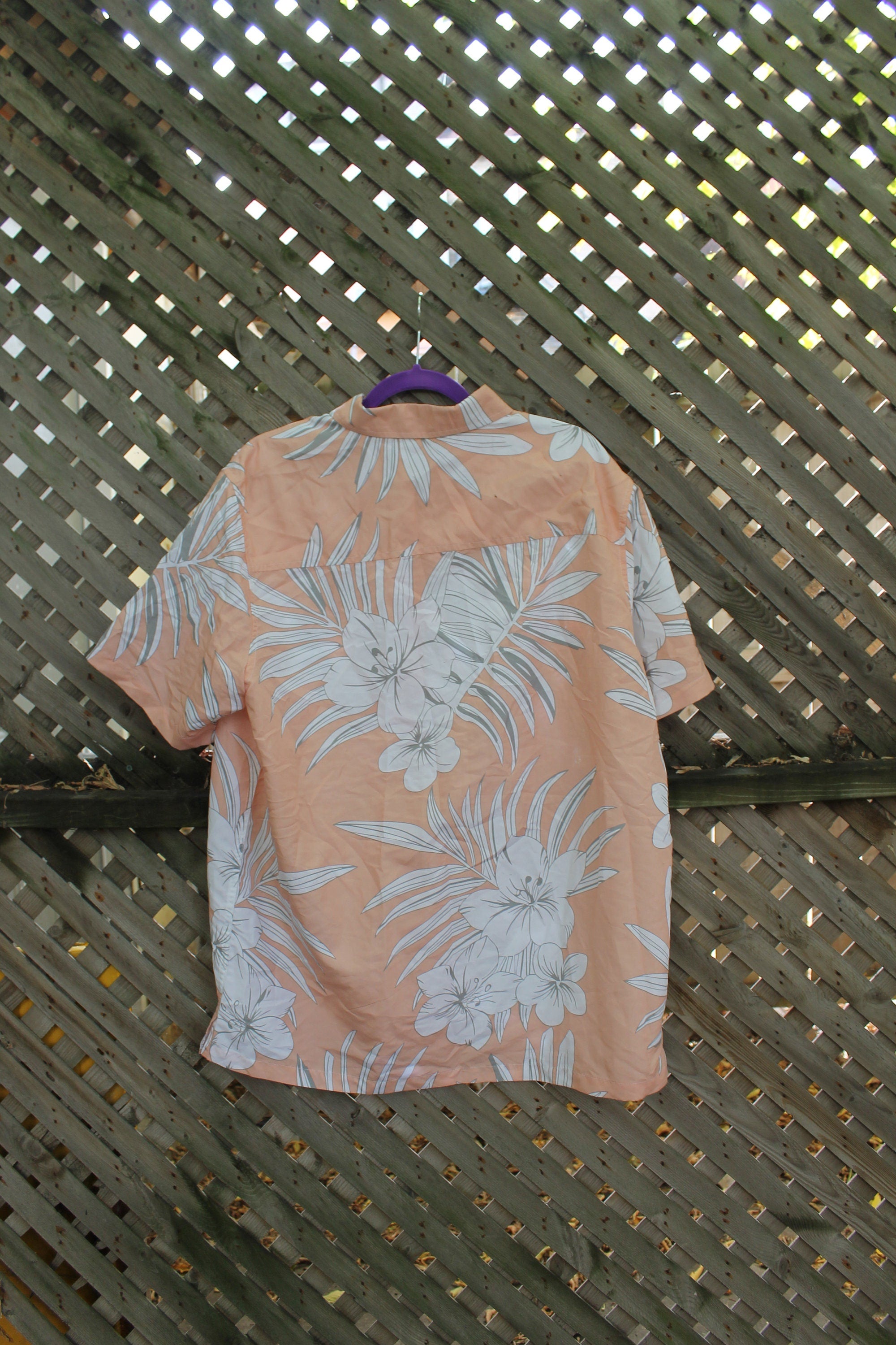 Vintage 1990s Hawaiian Theme Button Up Shirt