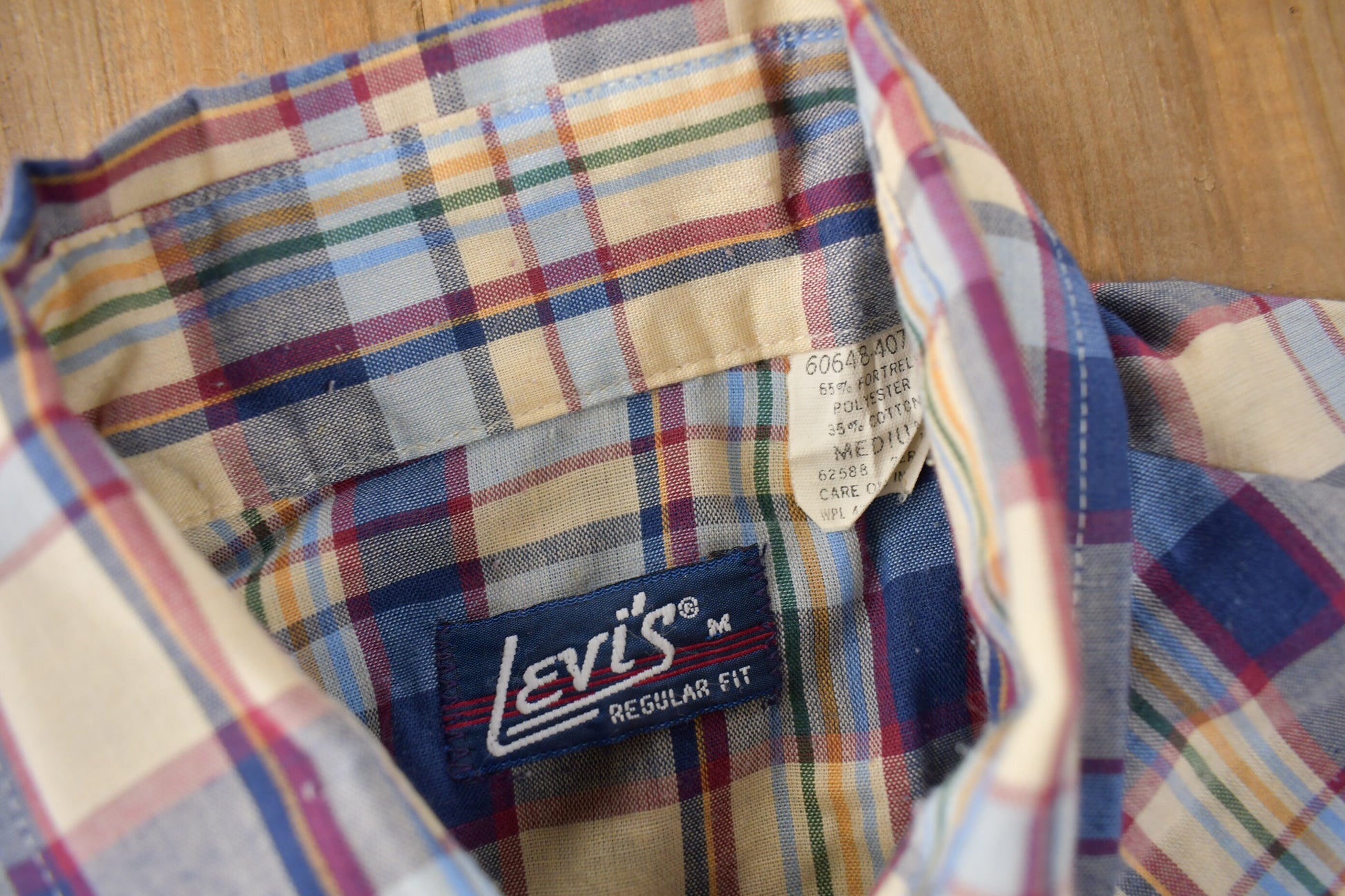 Vintage 1980s Levi's Western Wear Pearl Snap Plaid Long Sleeve Button Up Shirt Size M
