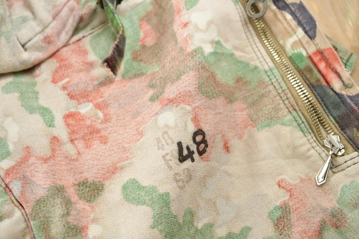 Vintage 1990s Swiss Military Alpenflage Camo Hooded Jacket