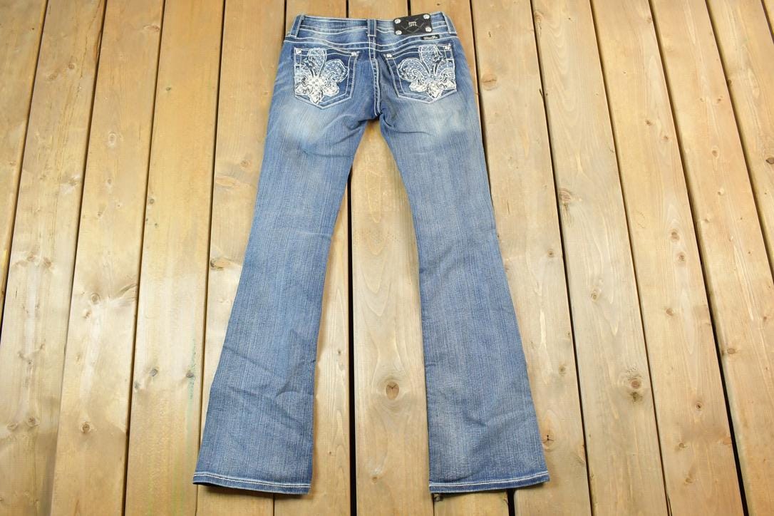 Vintage Y2K Miss Me Bedazzled Low Rise Jeans Size 26x31