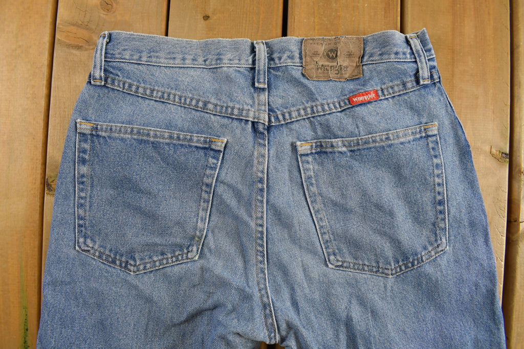 Vintage 1990s Wrangler Light Wash Relaxed Tapered Jeans