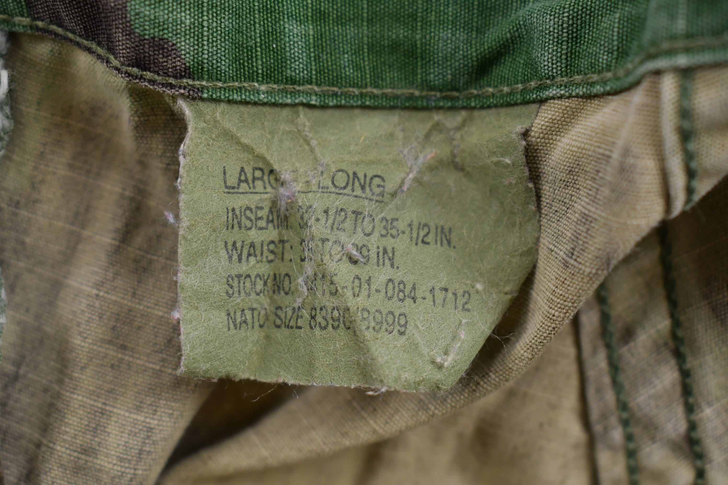 Vintage 1990s Army Woodland Camouflage Cargo Pants Size 35 - 39 x 31